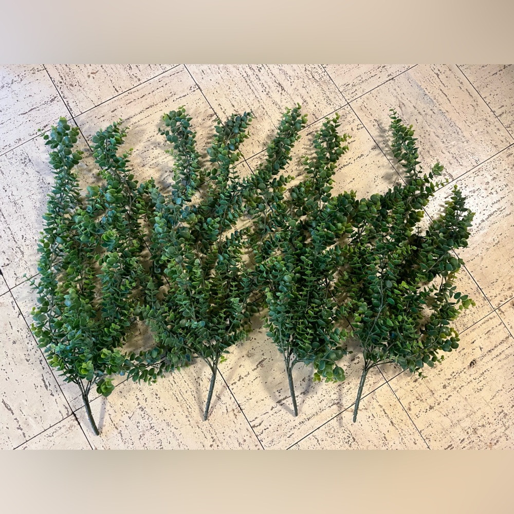 Artificial Eucalyptus Garland - Green Home Décor